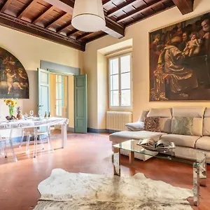 Apartamento Ginny’s House- Borgo La Croce Luxury, Florencia